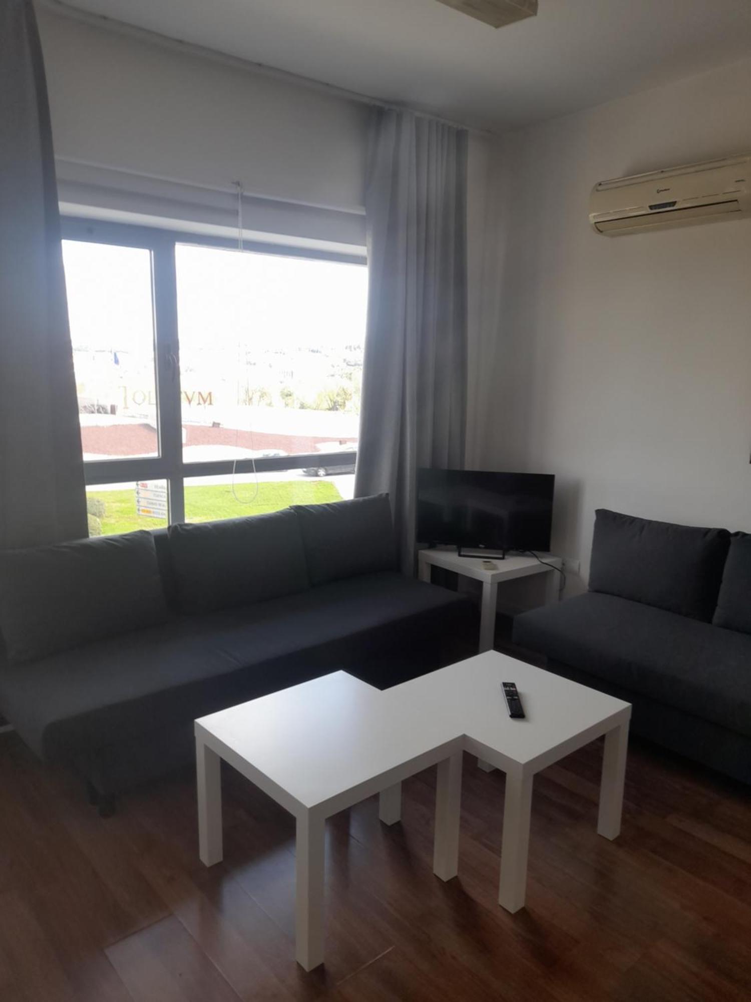 Toletum Low Cost Lofts Diafanos O 2Dormitorios Parking Municipal Gratis Al Aire Libre A 100M توليدو المظهر الخارجي الصورة